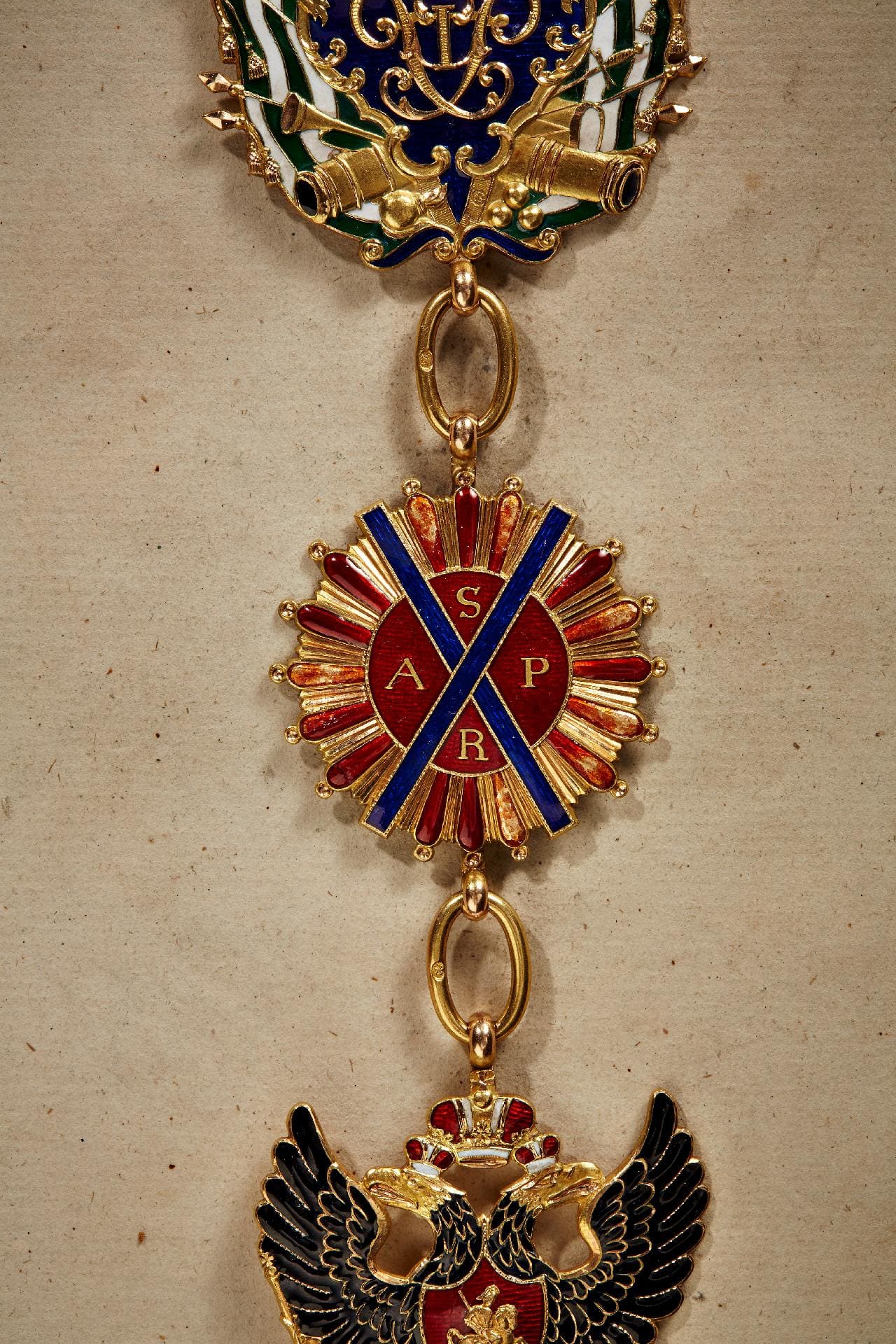 Order of Saint Andrew  Collar with 23 links made by Immanuel Pannasch in 1831.jpg