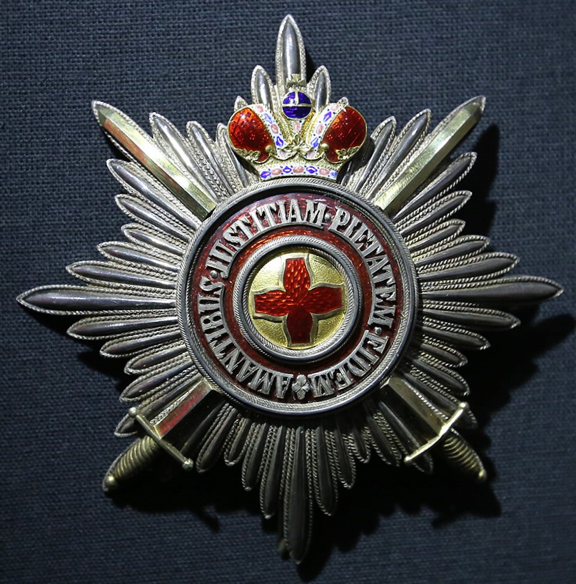 Order of Saint Anna breast star with Imperial Crown and Swords.jpg