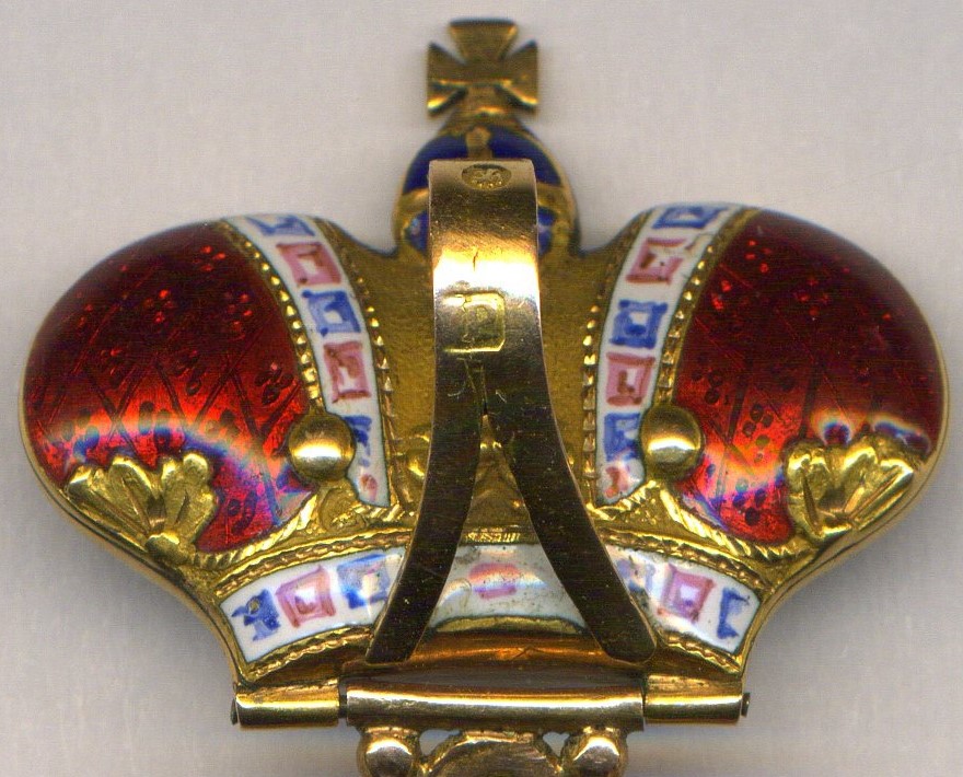 Order of Saint Anna  with Imperial Crown made by Immanuel Pannasch.jpg