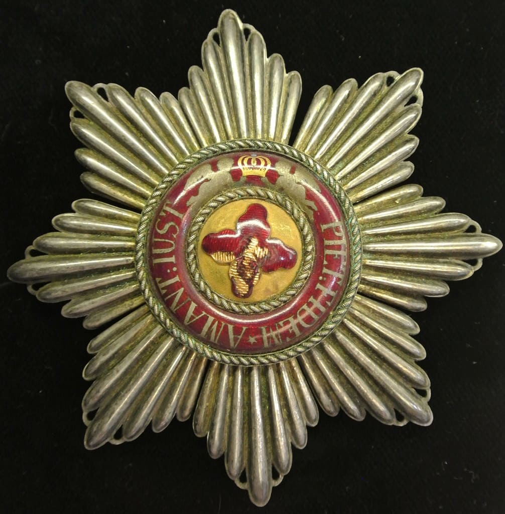 Order of Saint Anne breast star  from the epoch of Napoleonic Wars.jpg