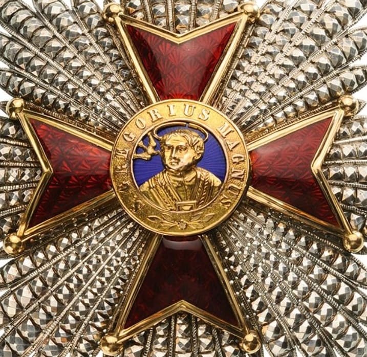 Order of Saint Gregory the Great made by Halley.jpg