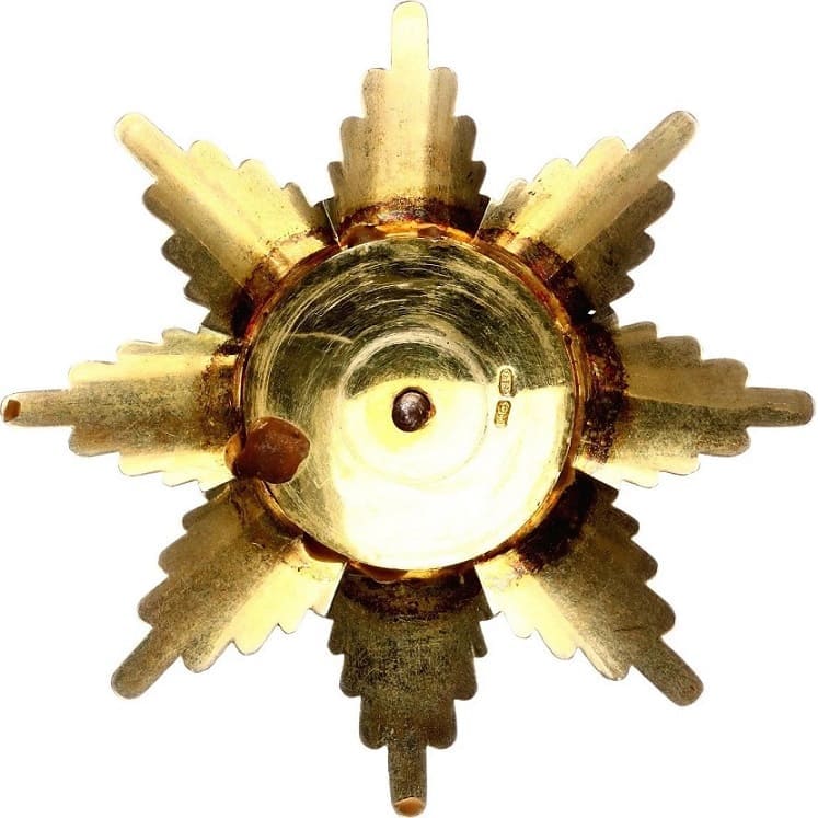 Order of Saint Stanislaus made by  St. Petersburg workshop ГП.jpg