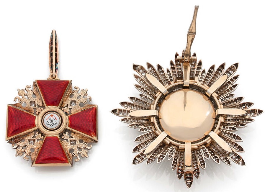 Order of St. Alexander Nevsky with diamonds from Carl Blank workshop.jpg