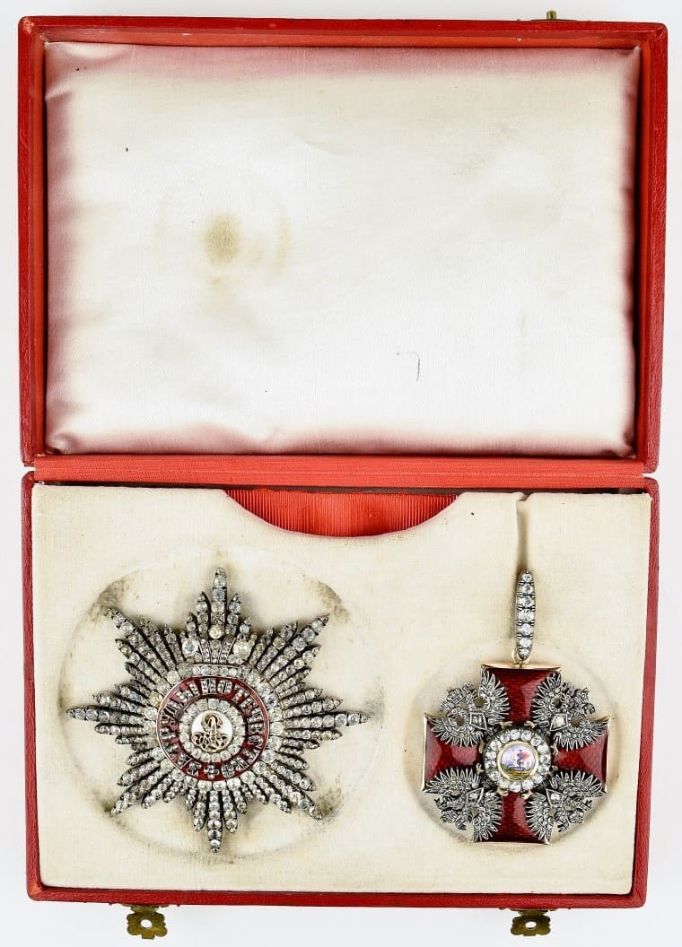 Order  of St. Alexander Nevsky with diamonds.jpg