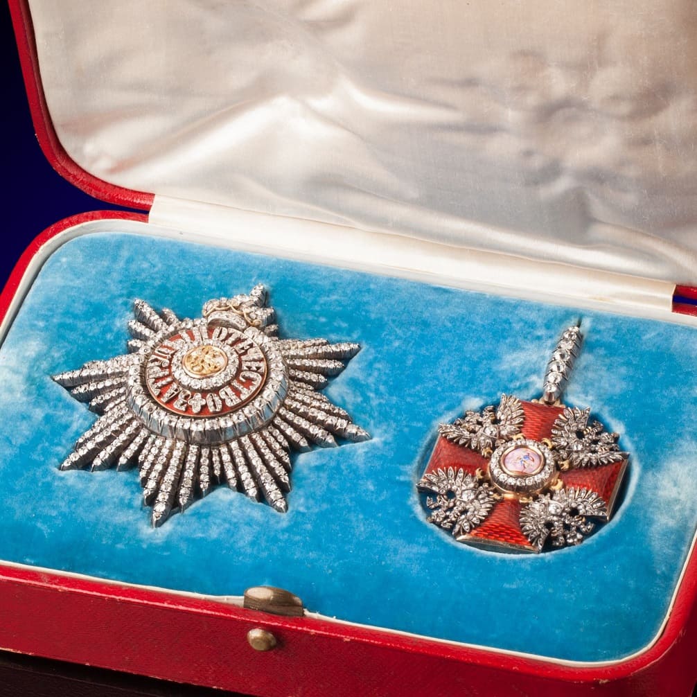 Order  of St. Alexander Nevsky with diamonds.jpg