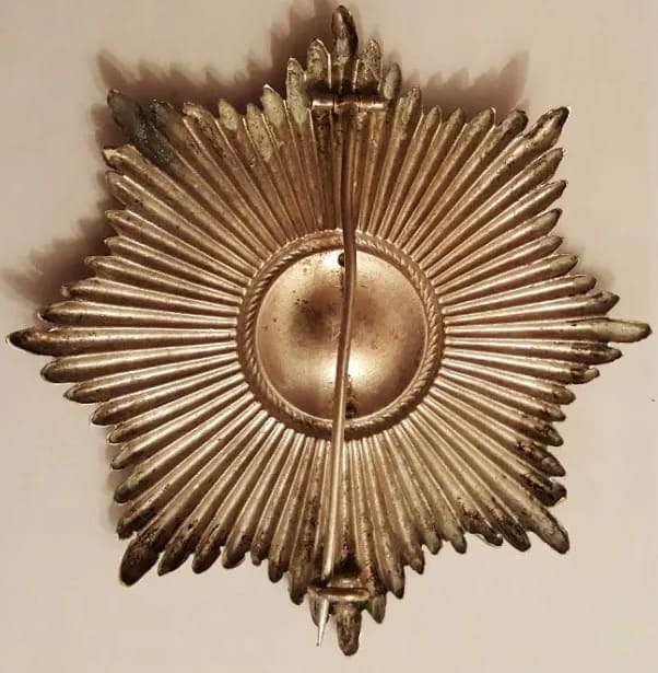 Order of  St.Andrew breast star.jpg