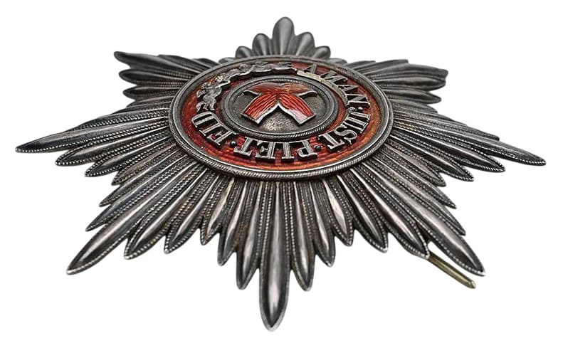 Order of St. Anna breast star made by Wilhelm Keibel.jpg