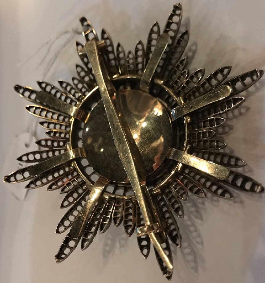 Order of St. Anne Breast  Star with Diamonds.jpg