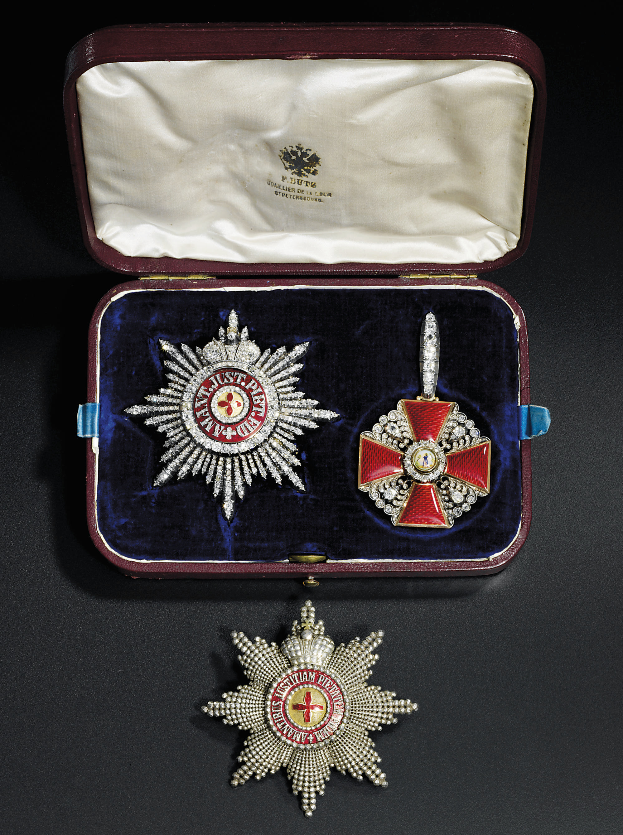 Order  of St. Anne with Diamonds.jpg