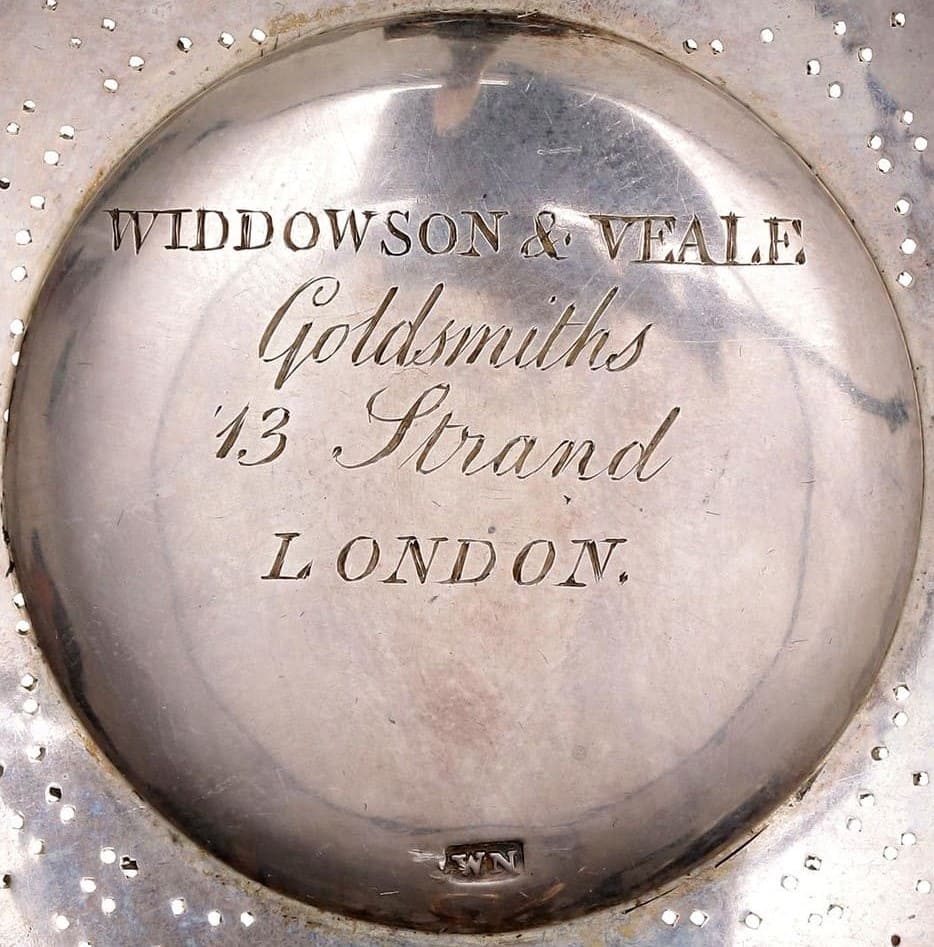 Order of the  Bath Civil Division Knight Commander breast star.jpg