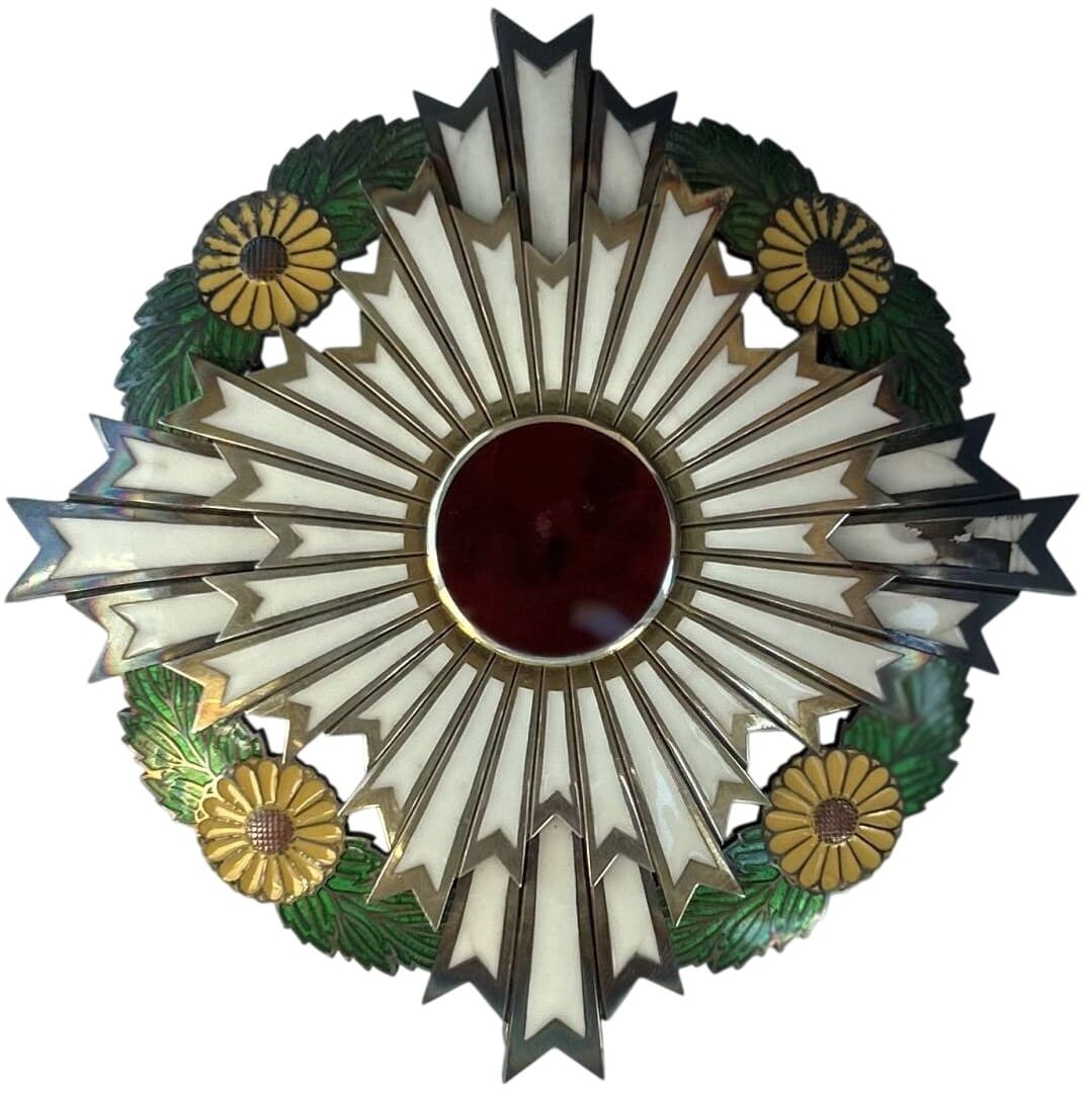 Order of the Chrysanthemum Breast Star from Meiji era.jpg