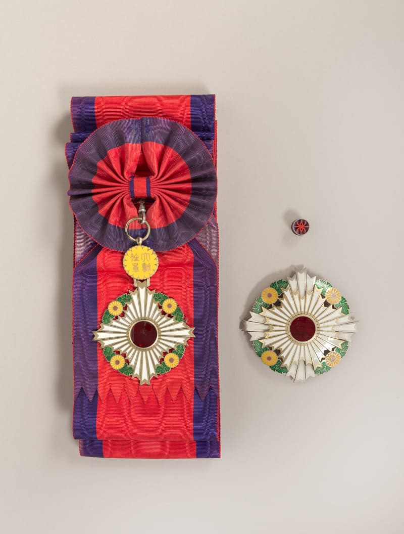 Orders of the Chrysanthemum from the collection of Metropolitan Museum