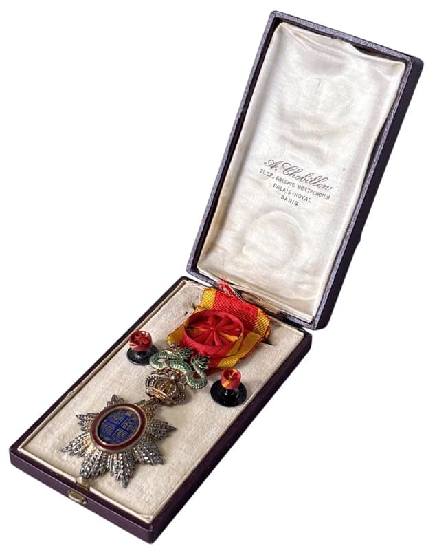 Order of  the Dragon of Annam made by Chobillion.jpg