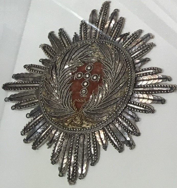 Order of the Elephant breast star from the collection of  Musée de la Légion d'honneur.jpg