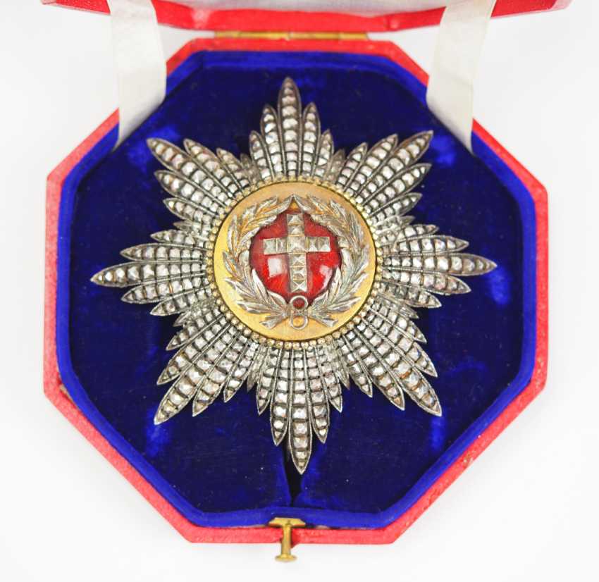 Order of the Elephant Breast Star made by Kretly, Paris.jpg