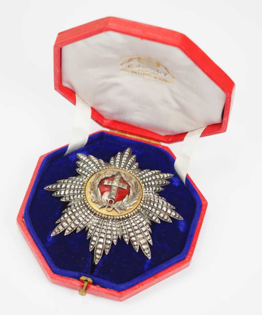 Order of the Elephant  Breast Star made by Kretly, Paris.jpg