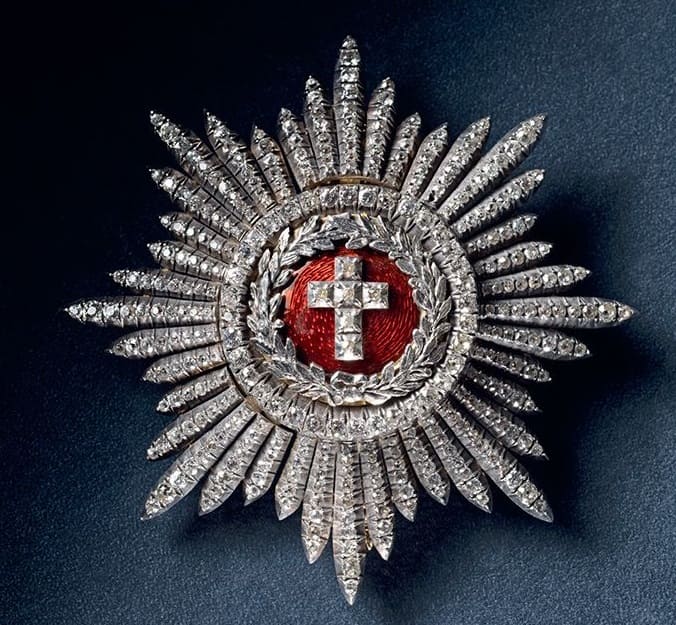 Order of the Elephant Diamond Breast Star.jpg