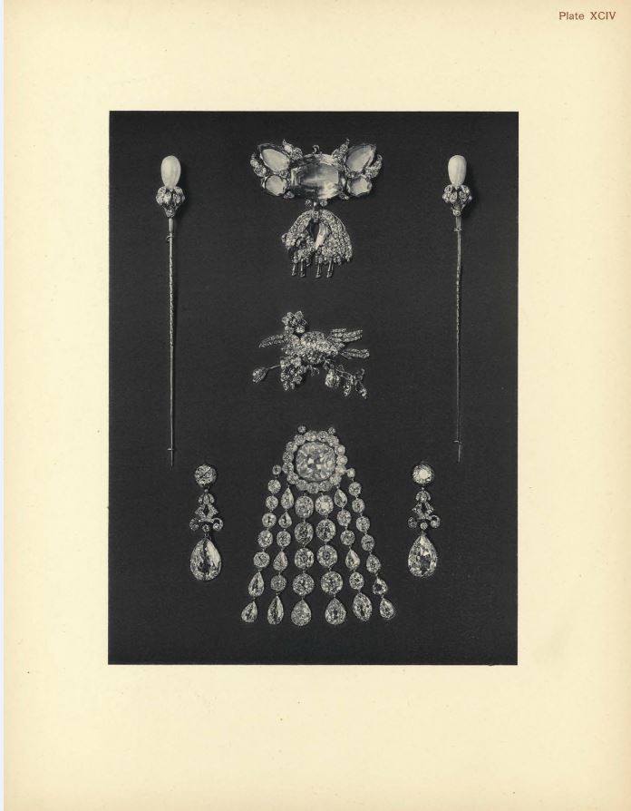 Order of the Golden Fleece from the collection of Russian Diamond Fund.jpg