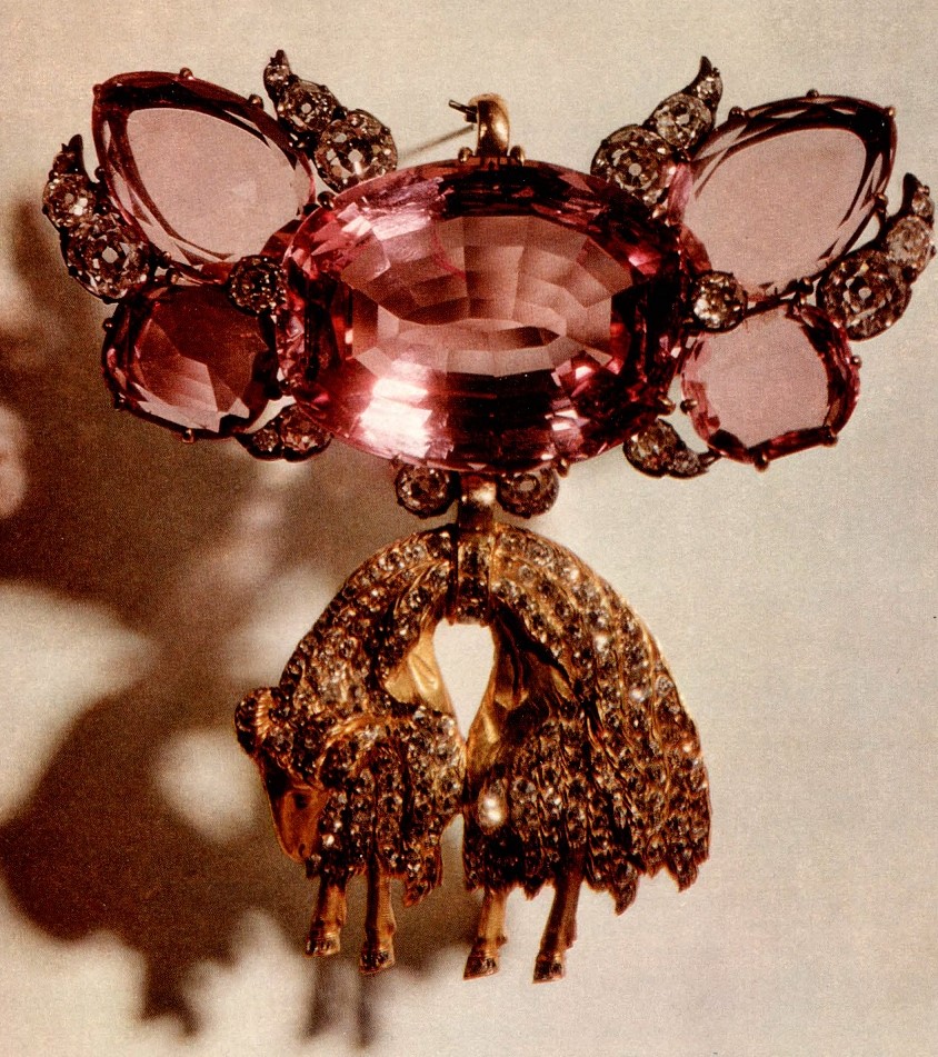 Order of the Golden Fleece from the collection of Russian  Diamond Fund.jpg