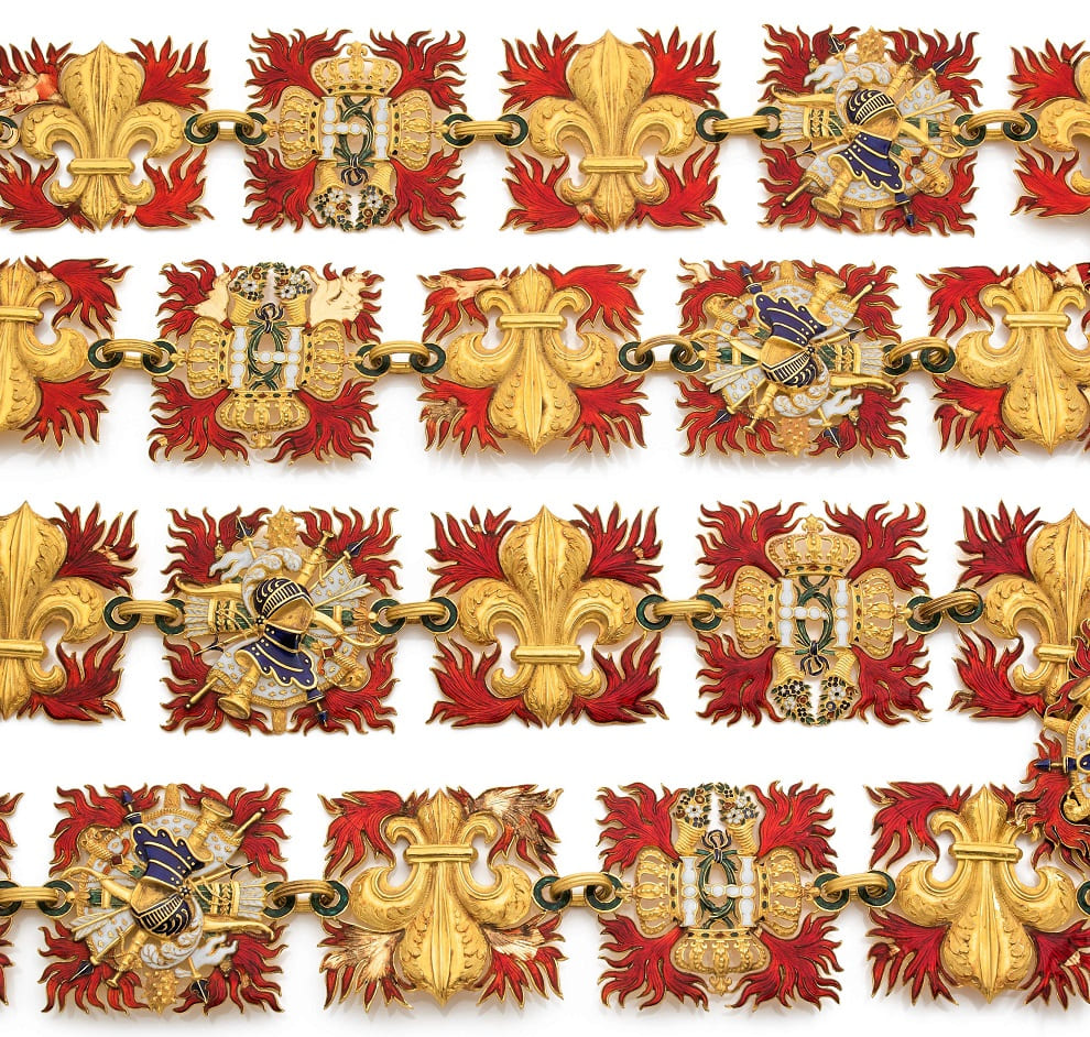 Order of  the  Holy Spirit Collar.jpg Order of  the  Holy Spirit Collar.jpg