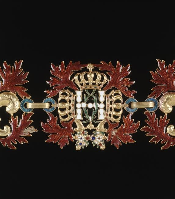 Order of the Holy Spirit Collar.jpg