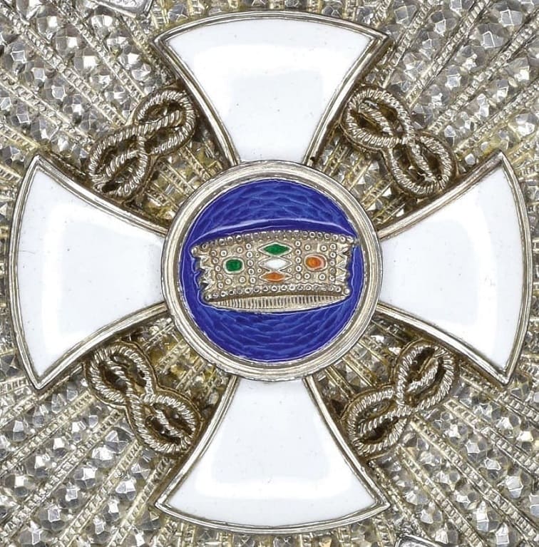 Order  of the Italian Crown, Grand Officer’s breast star by Wolfers, Brussels.jpg