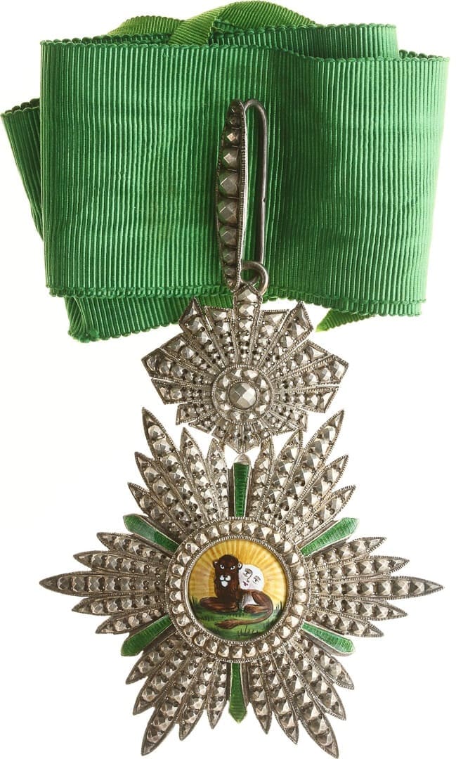 Order of the Lion and Sun made by M.J. Goudsmit, La Haye.jpg
