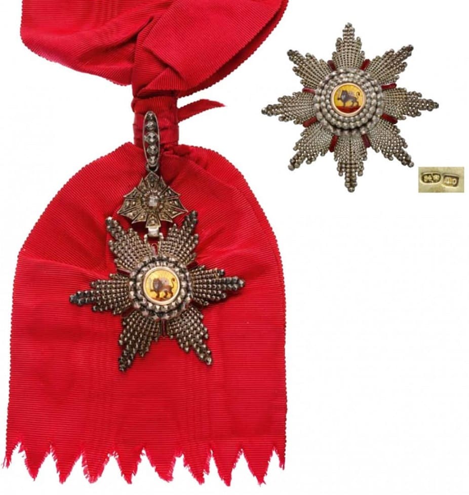 Order of the Lion and Sun military division standing lion with a sabre  made by Dmitry Osipov workshop.jpg