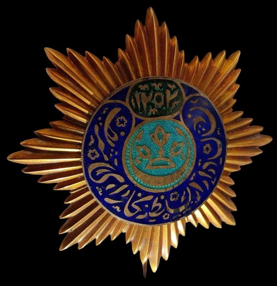 Order of the Noble Bukhara made by Russian workshop of Fedor Andreevich Ruch.jpg