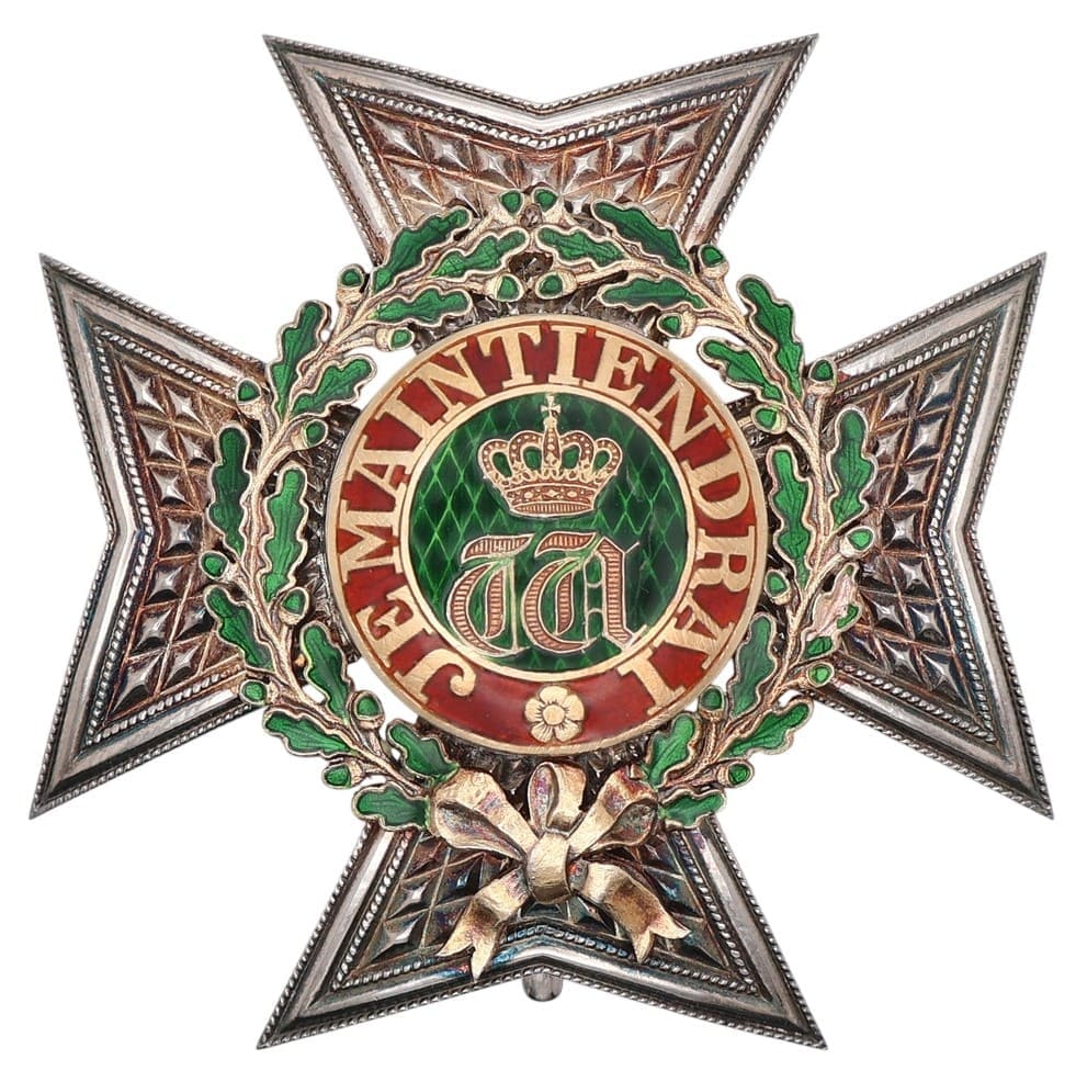 Order of the Oak Crown  made by Arthus Bertrand.jpg
