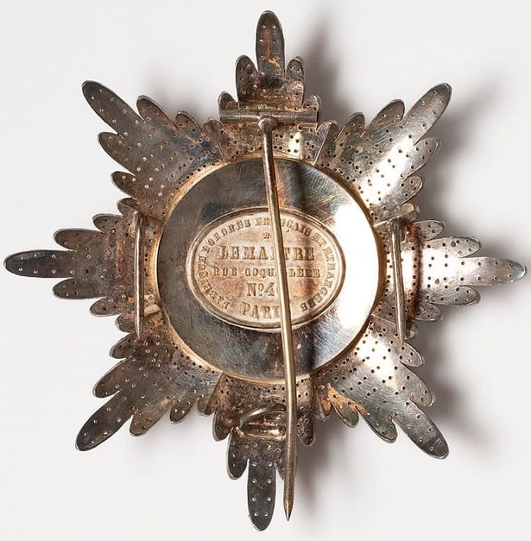 Order of the Redeemer breast  star.jpg