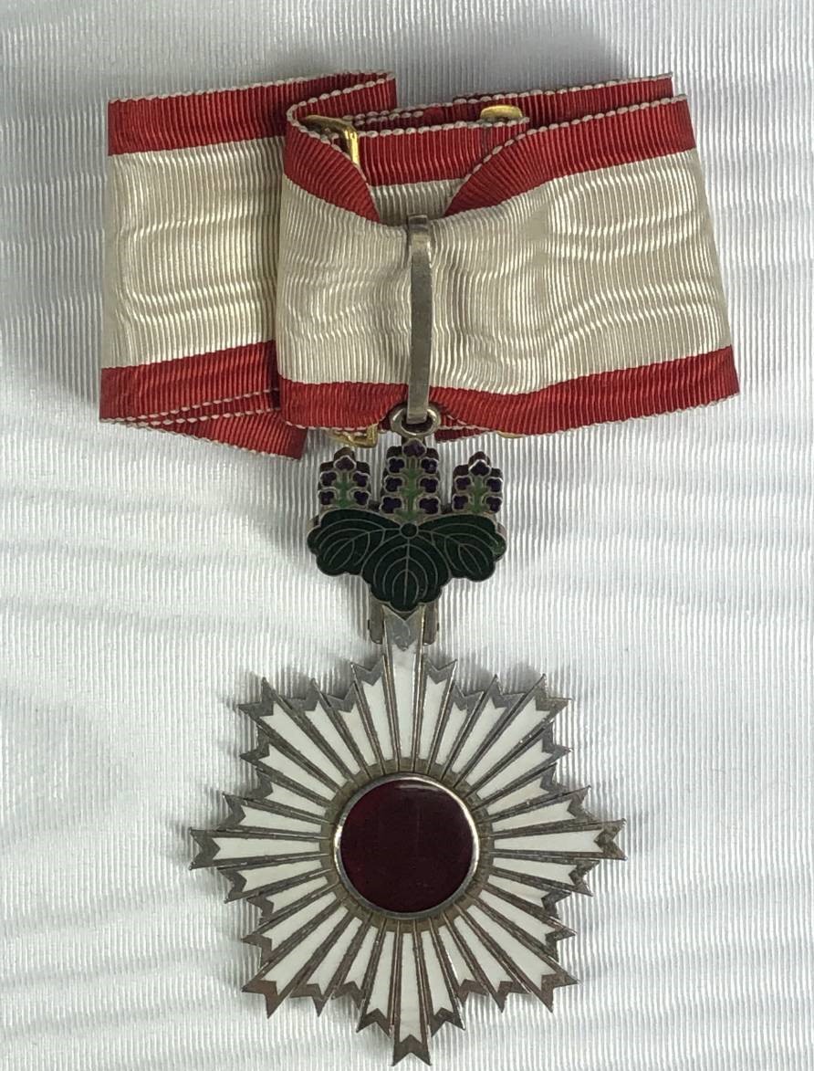 Order  of the Rising Sun in Cases for Foreigners  ..jpg