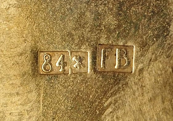 Order of the White Eagle fake breast star  with swords.jpg