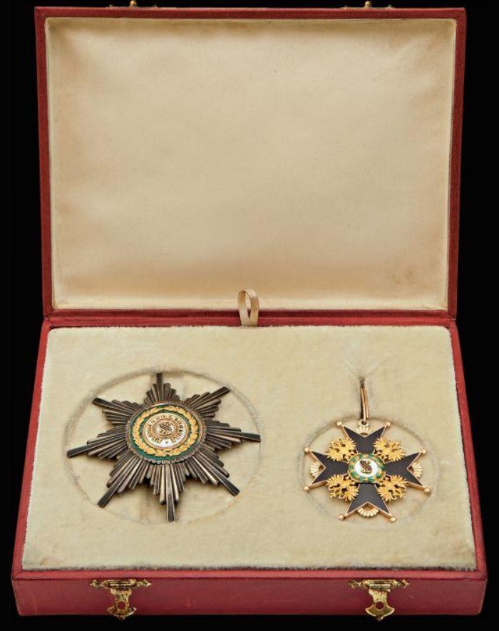 Order_of St. Stanislaus made by_August_Wendt.jpg