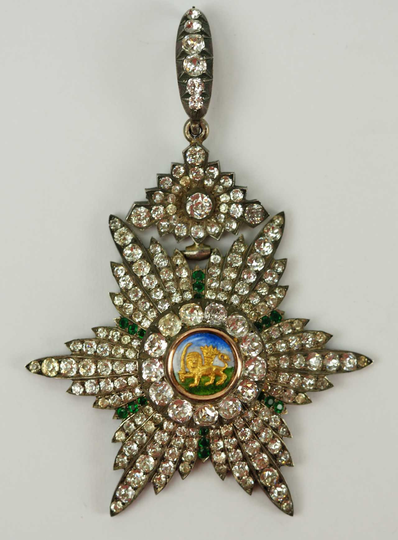 Orders of Lion and Sun made by Russian PV ПВ workshop.jpg