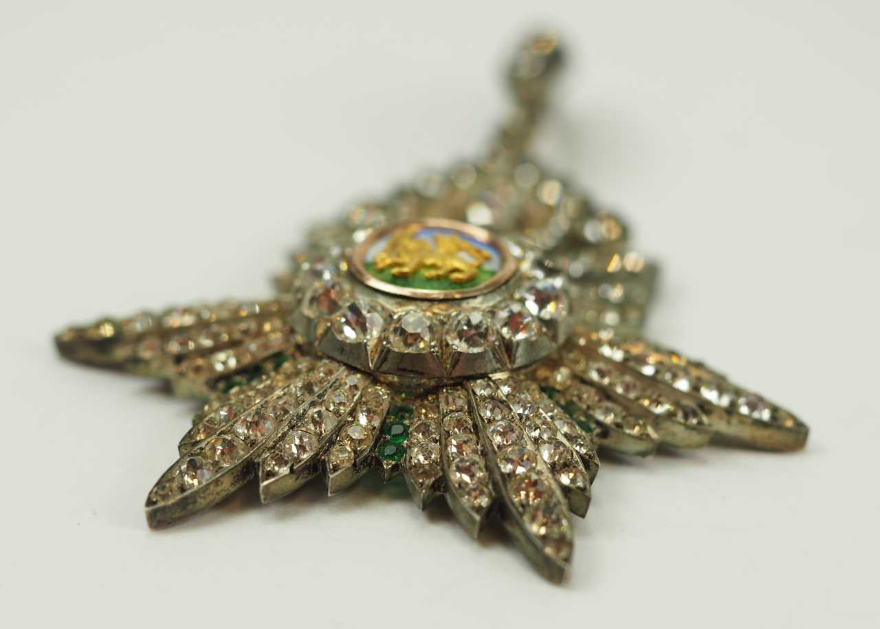 Orders of Lion  and Sun made by Russian PV ПВ workshop.jpg