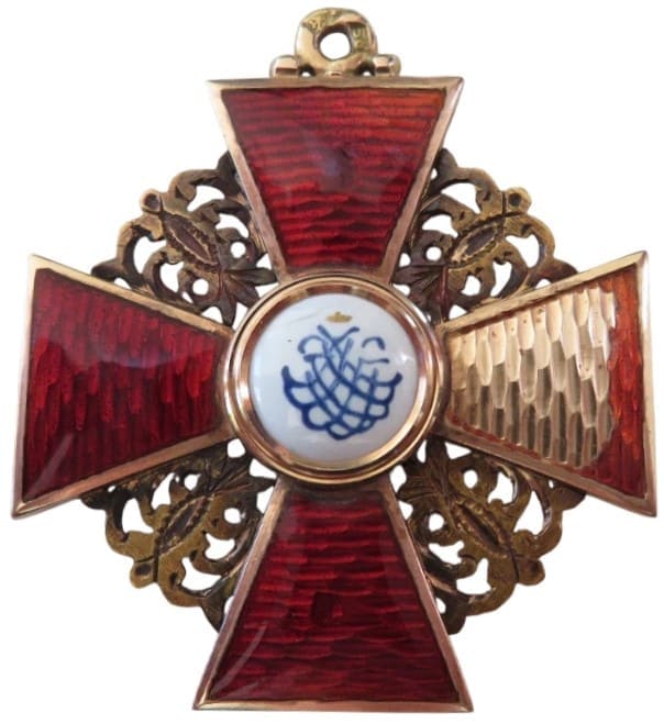 Ordre de Sainte  Anne Croix de chevalier de 3e classe IK.jpg