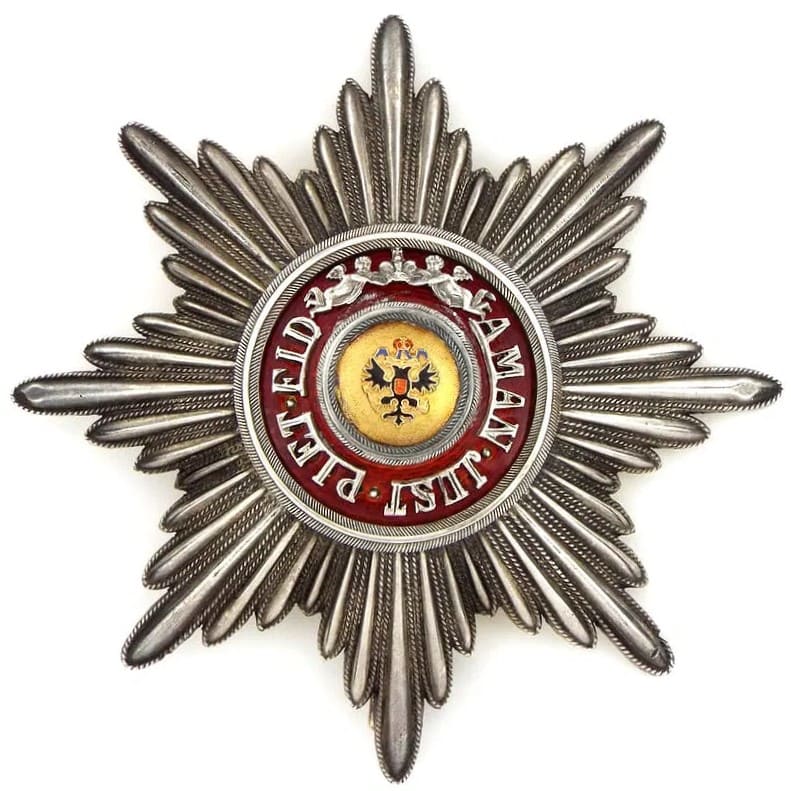 Original Eduard-made breast star of Saint Anna order with high quality fake medallion.jpg