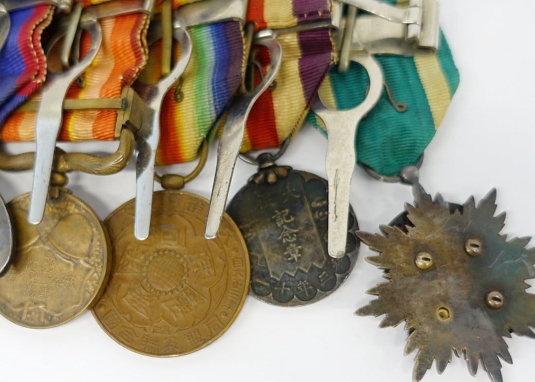 Original japanese  medal  bar.jpg