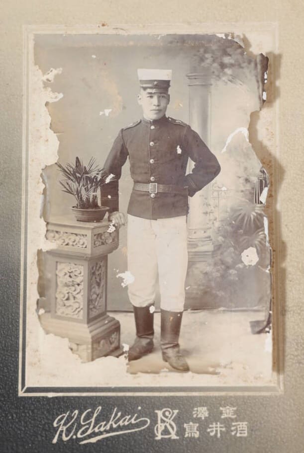 Photo with a shooting badge.jpg