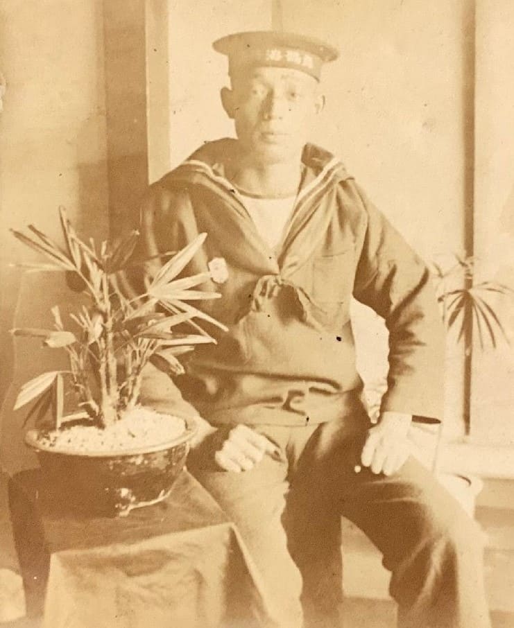 Photo with Imperial Military Reservist  Association Badge.jpg