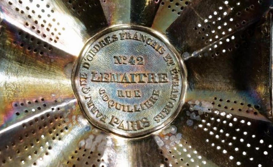 Plaque.jpeg