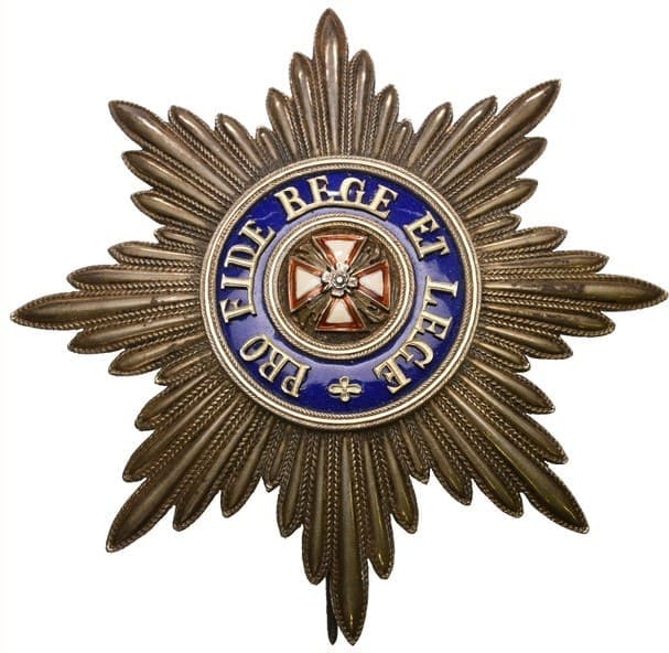 Поддельная звезда ордена Белого Орла.jpg