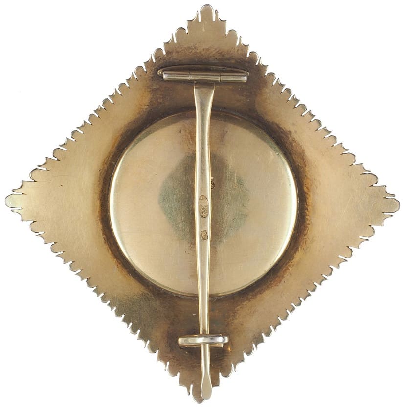 Поддельная  звезда ордена Св. Георгия.jpg