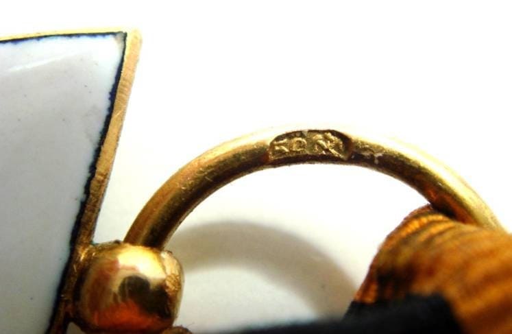 Поддельный орден Святого  Георгия 4-й степени.jpg