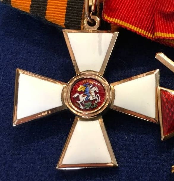 Поддельный орден Святого Георгия под Эдуард.jpg