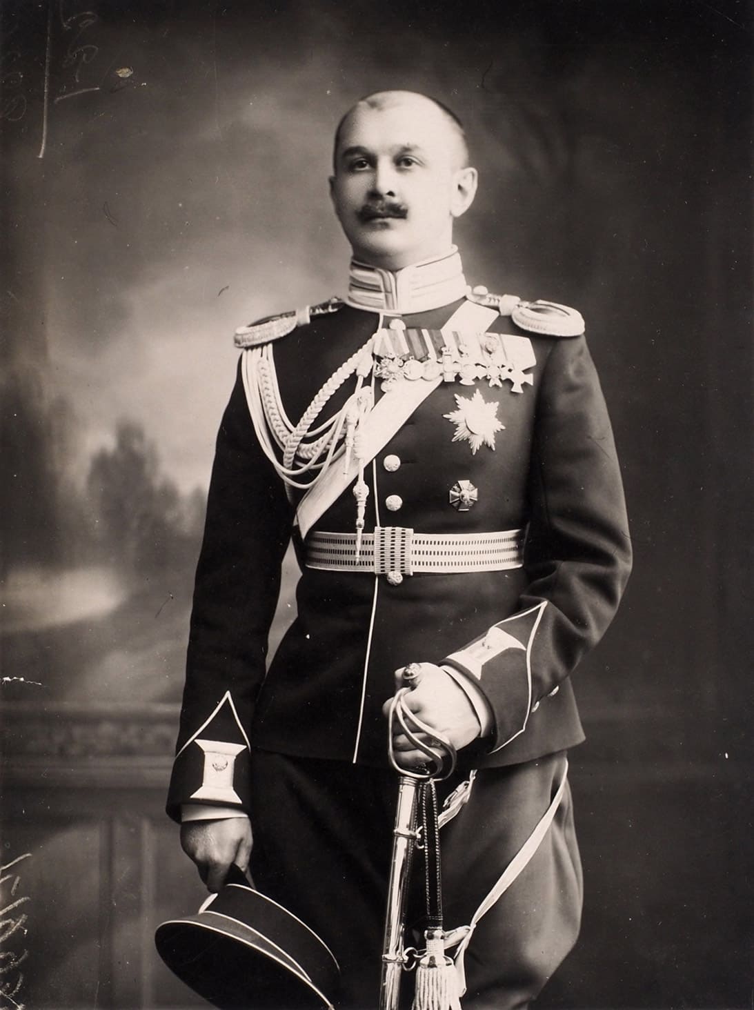 Полковой адъютант 2-го лейб-уланского Курляндского Императора Александра II полка.jpg