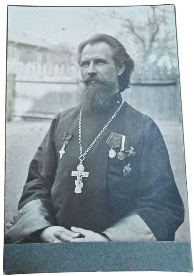 Priest of the 8th Rifle Regiment Leonty Fedotovich Yarotsky Леонтий Федотович Яроцкий.jpg
