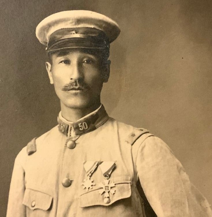 Private first class with 7th class  order of Eight Trigrams.jpg