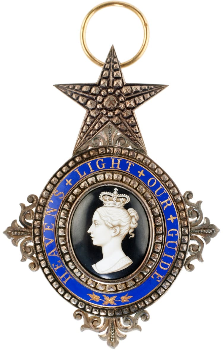 Privately-comissioned Knight Grand Commander set.jpg